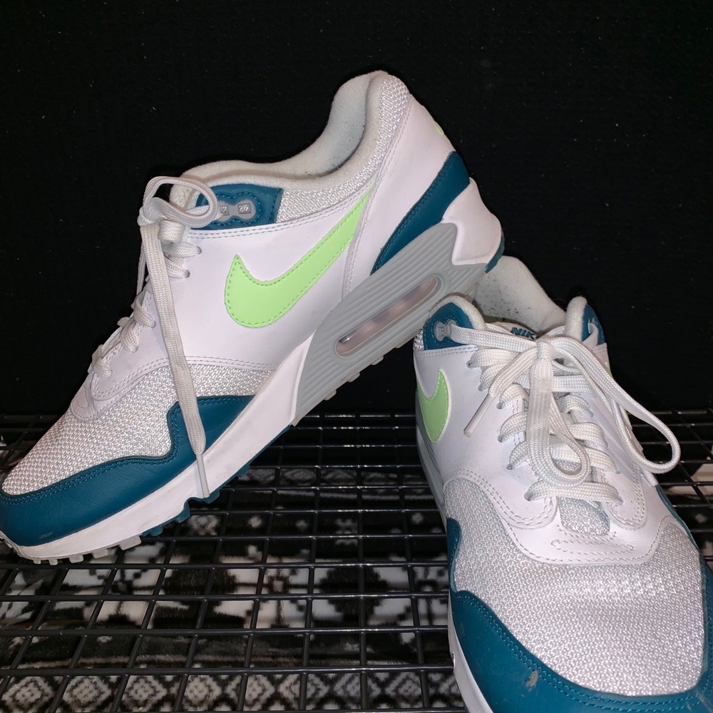 Nike Air Max “Seahawks”